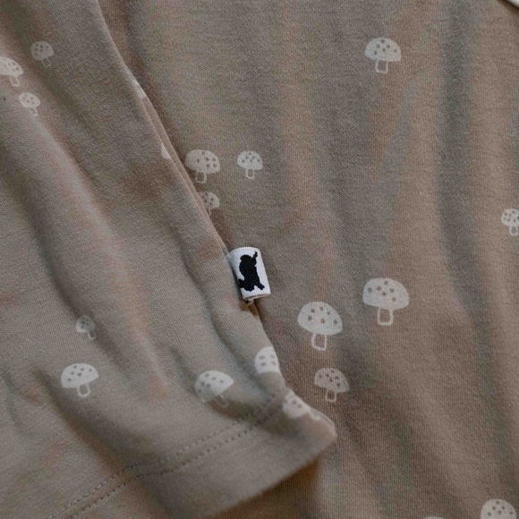 Little & Lively Pocket Slim Fit T-Shirt - Toadstool - Picture 6 of 9